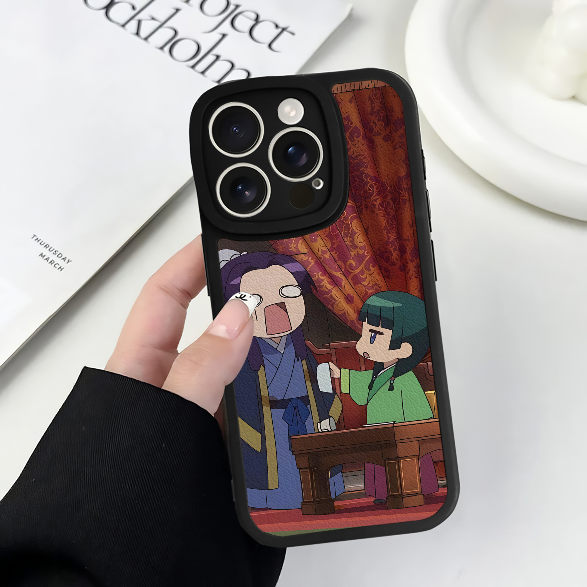 薬屋のひとりごと The Apothecary Diaries 【iPhone 16シリーズ対応】シリコンスマホケース（レザー調） 材質：シリコン